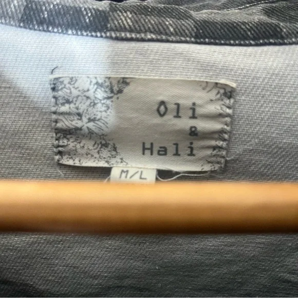 Oli & Hali Black Gray Mineral Washed Checkered Taw Edge Denim Shacket Sz M/L - Picture 2 of 9